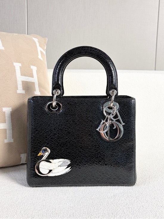 Dior | Lady Dior Five Swan Black Patent | Excellent Condition |Top Handle - Picture 2 of 9